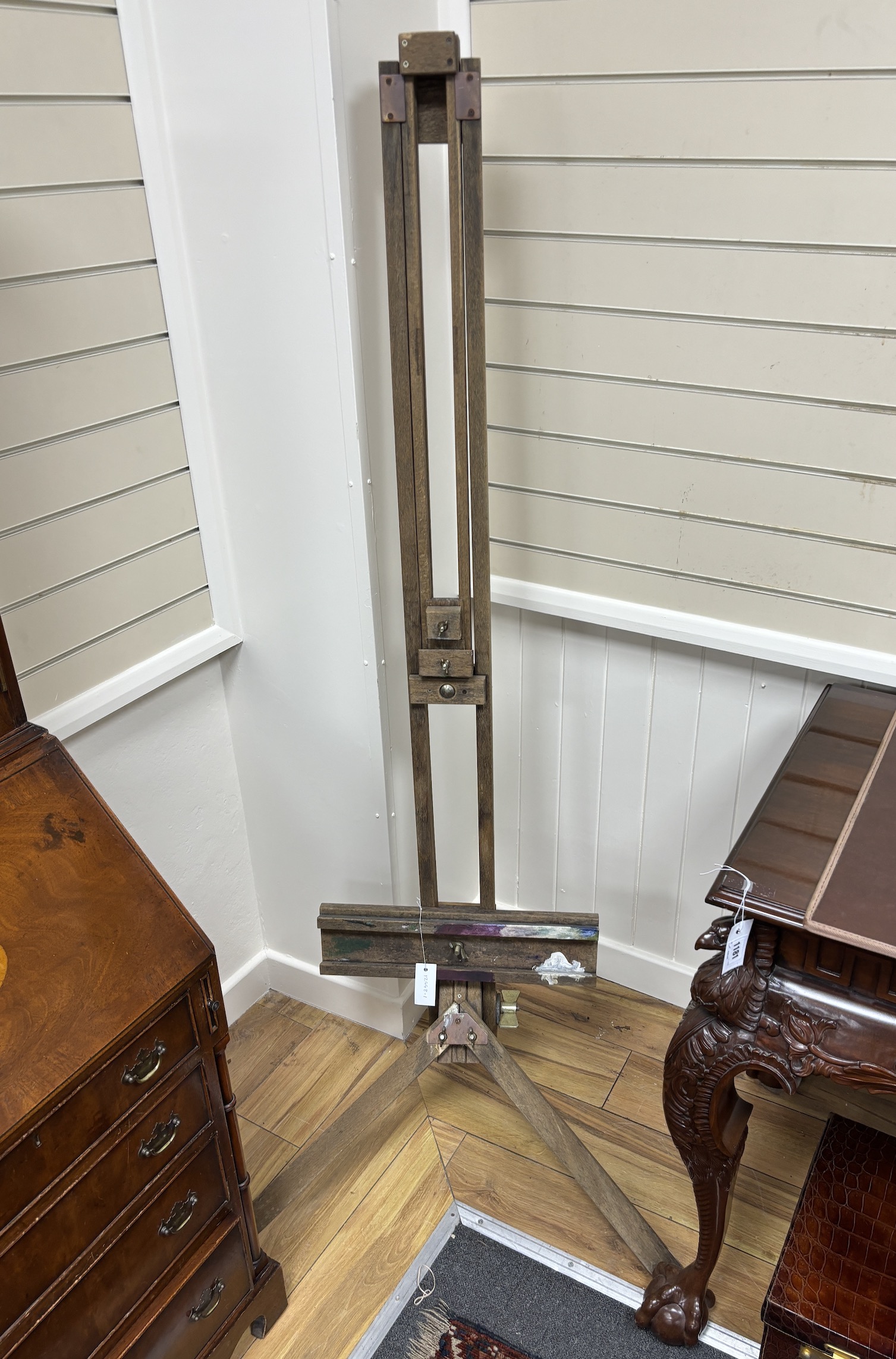 An artist's beech studio easel